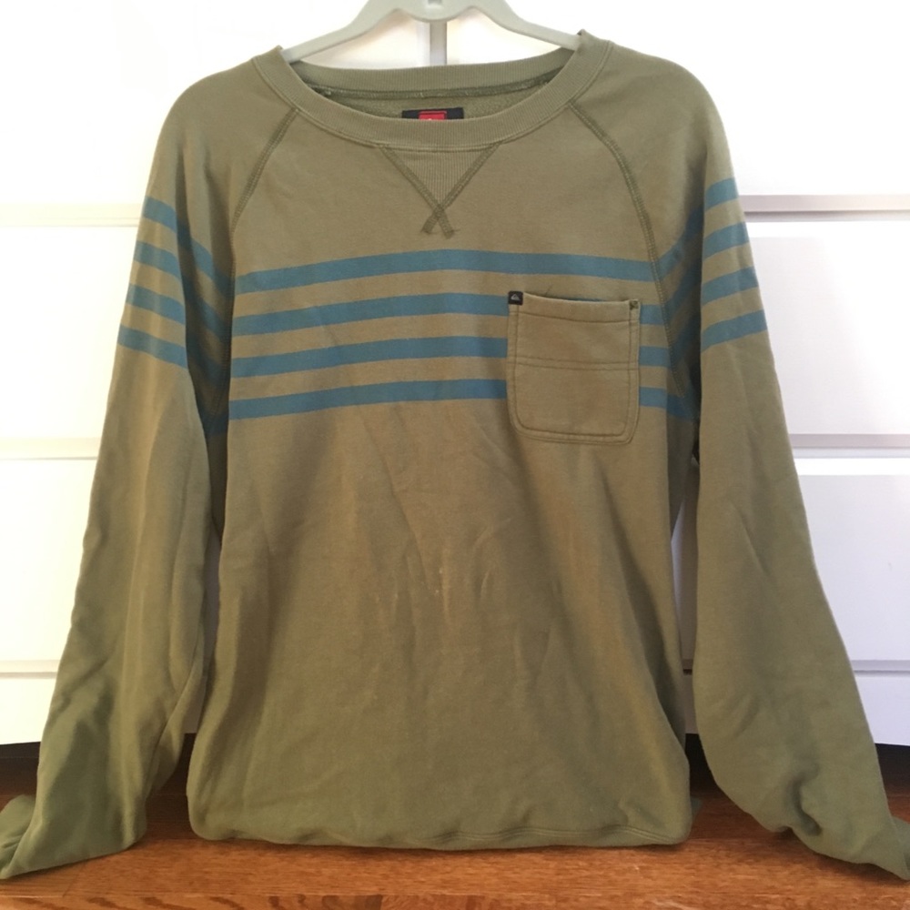 Oversized green sweatshirt